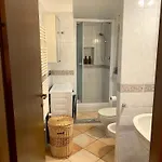 Garibaldi Apartment *